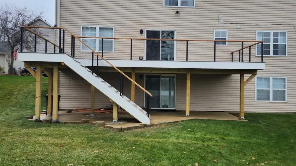 The same Hoffman Estates deck after RR rebuilt it