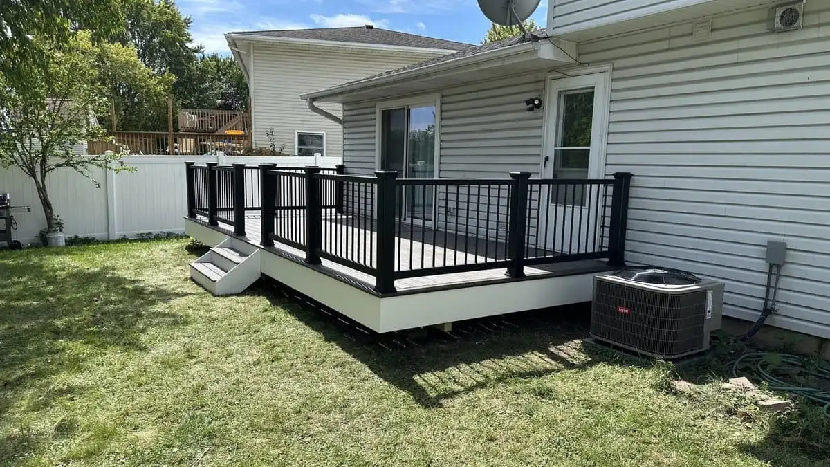 The same Streamwood deck after RR rebuilt it